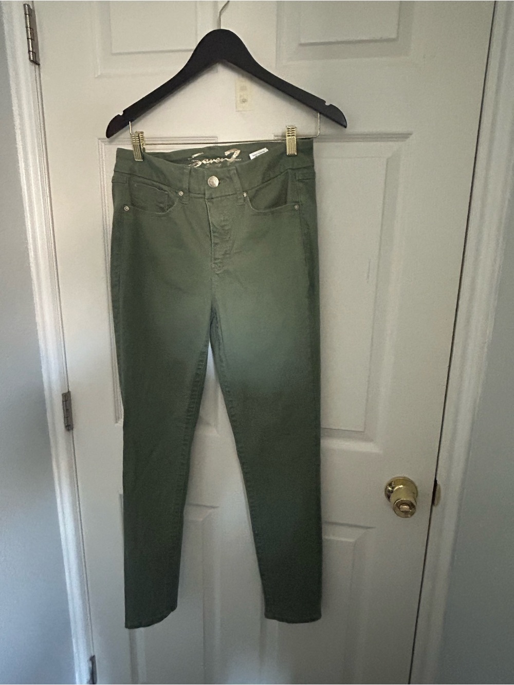 Seven7 Olive Green Women's Skinny Jeans Size 10